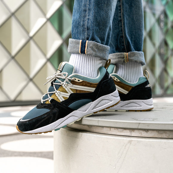 LA KARHU FUSION2.0 JET BLACK/PALE AQUA