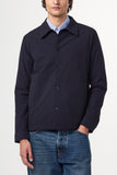Découvrez notre chemise en seersucker Zander légère, élégante et parfaite pour l’été. Style casual chic avec tissu respirant et coupe parfaite.