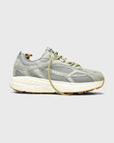 BASKET RE-RUN MAX LACETS CORDES DIFFÉRENTS COLORIS DANS LA BOÎTE MERCER Sneakers en nubuck pour homme/femme
Baskets basses Mercer Amsterdam
Chaussures streetwear en nubuck
Sneakers rétro et durables
Chaussures éco-responsables Mercer Amsterdam