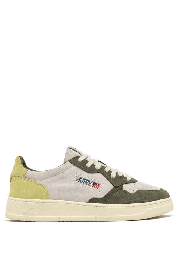 MEDALIST LOW MAN SUEDE TRICOLORES KAKI, BLANC ET JAUNE AUTRY 